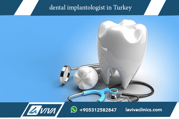 dental implantologist